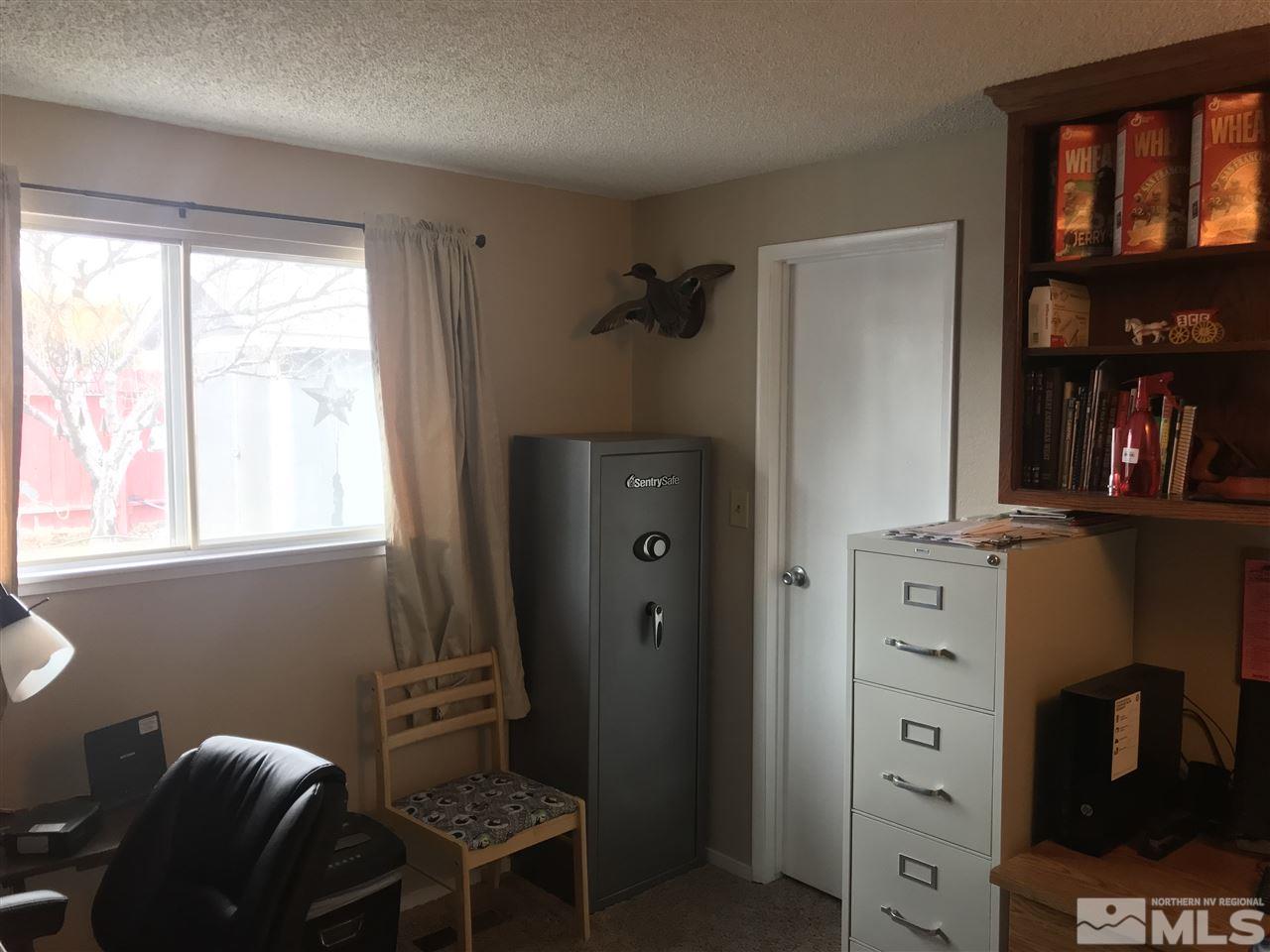 2810 Santa Ana Drive Reno, NV 89502 - Photo 19 of 24 Photo 20