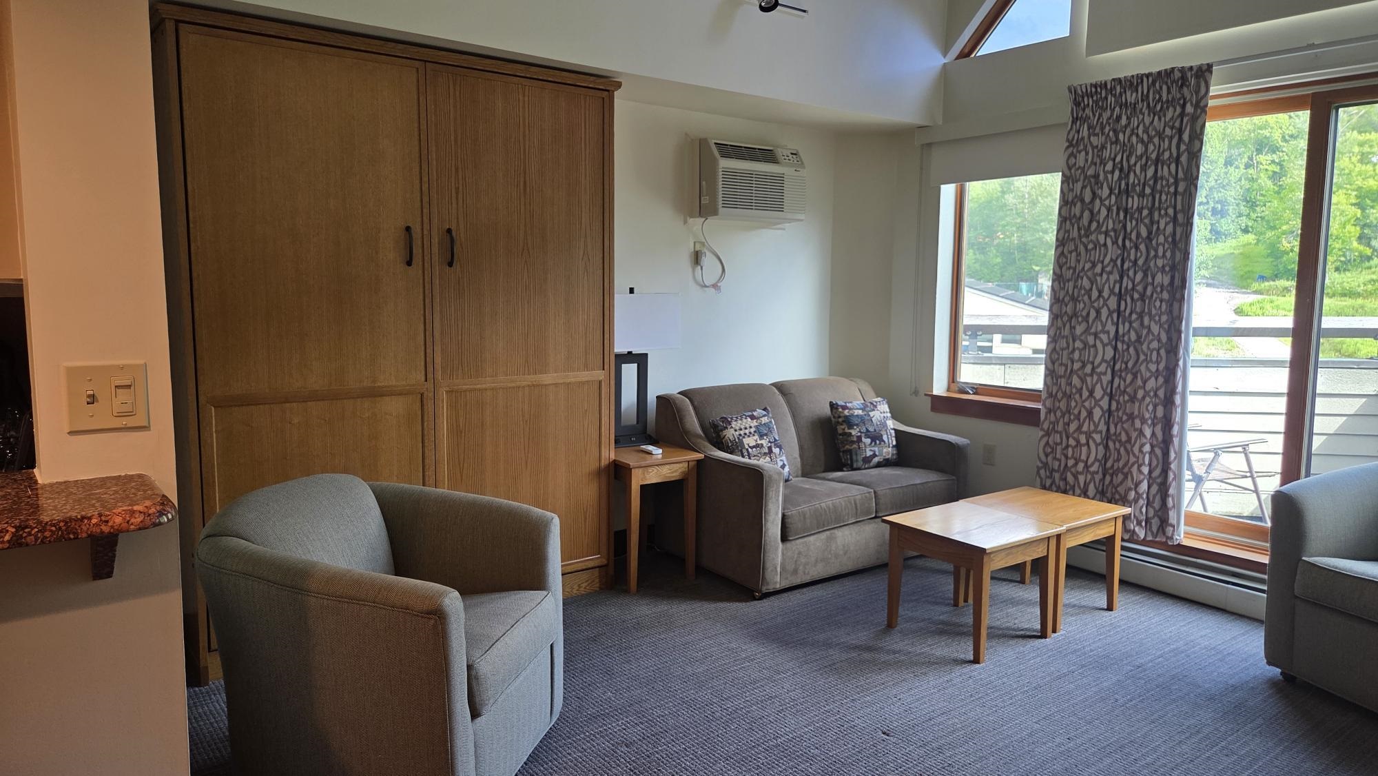 90 Loon Mountain Road, Unit 1325D Lincoln, NH 03251 - Photo 3 of 12