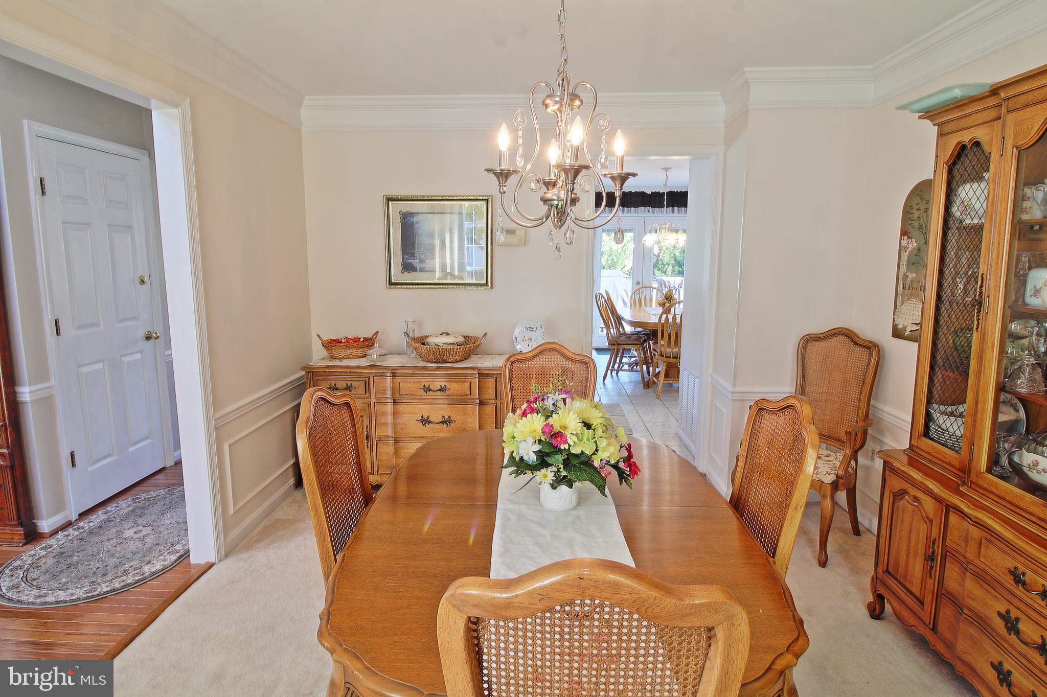 8532 Ellicott View Road Ellicott City, MD 21043 - Photo 12 of 54 Formal Dining Room