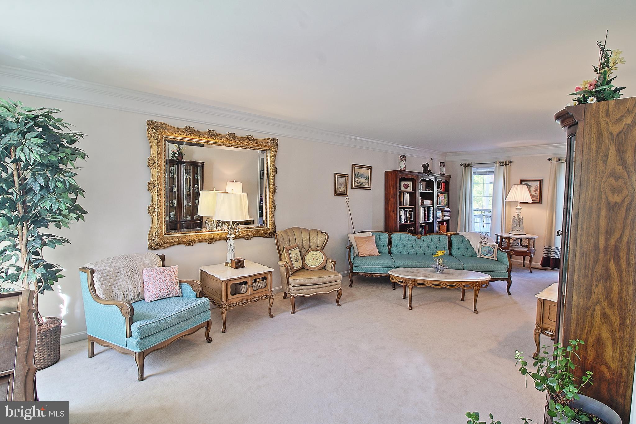 8532 Ellicott View Road Ellicott City, MD 21043 - Photo 20 of 54 Formal Living Room