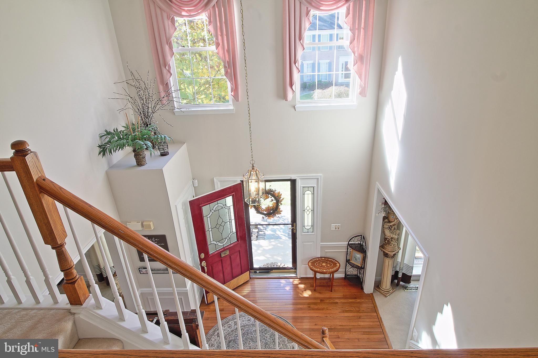 8532 Ellicott View Road Ellicott City, MD 21043 - Photo 21 of 54 Foyer