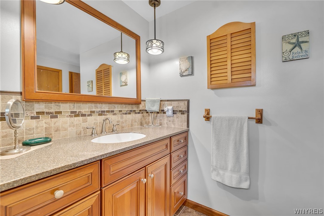 37 Villa Maria Road West Seneca, NY 14224 - Photo 30 of 36