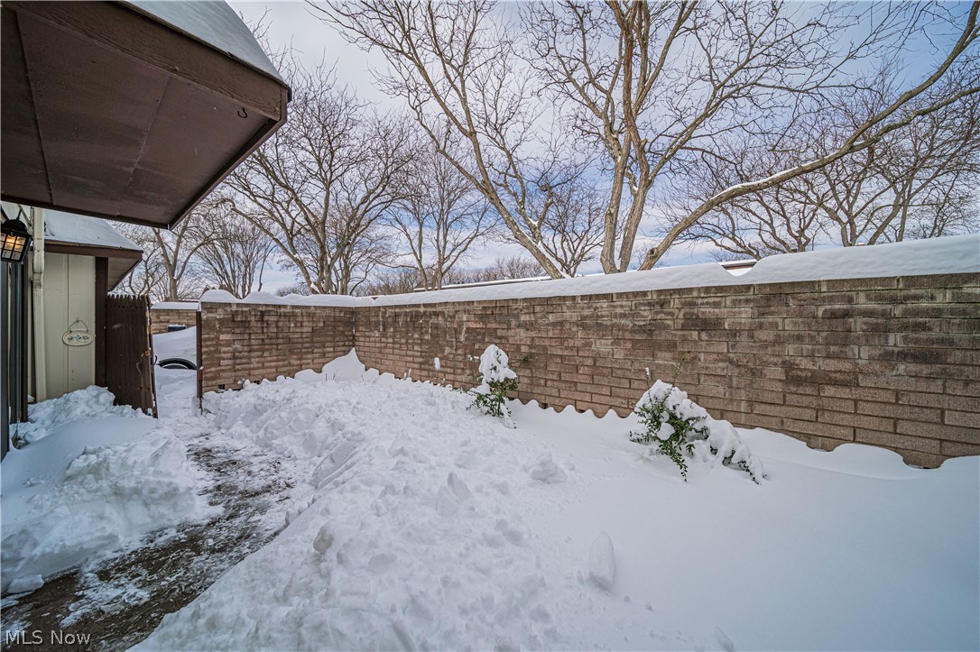9956 Johnnycake Ridge Road, Unit E7 Painesville, OH 44077 - Photo 27 of 28