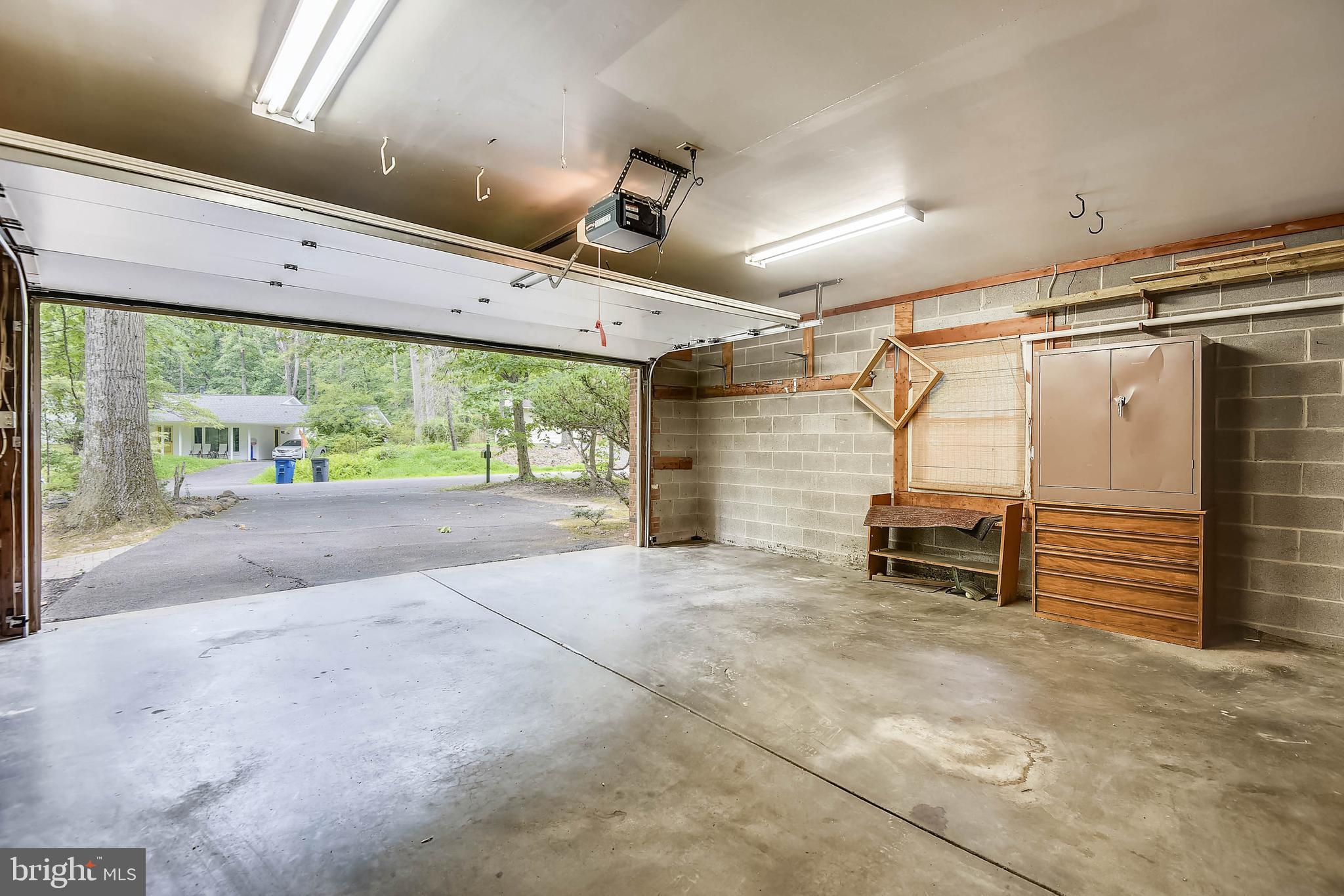 2405 Paddock Lane Reston, VA 20191 - Photo 38 of 50 2 Car over sized garage