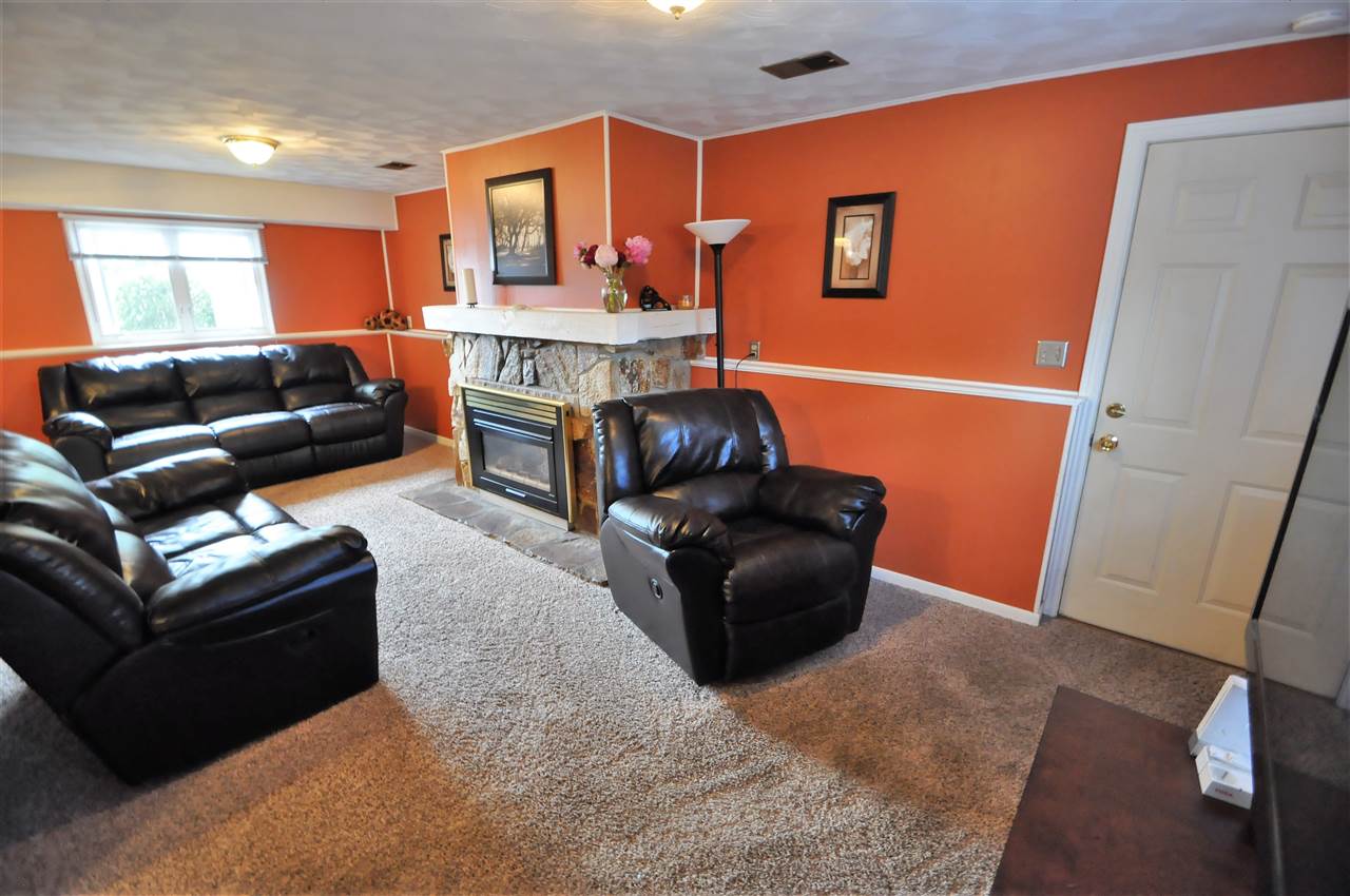 11037 Edison Road Osceola, IN 46561 - Photo 12 of 31 Gallery Image 12