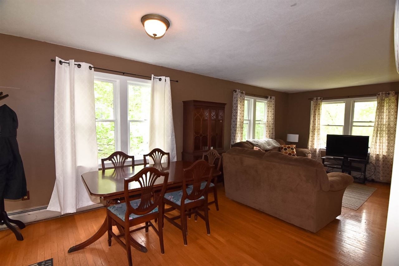 17 Cider Hill Road Rochester, NH 03867 - Photo 5 of 25