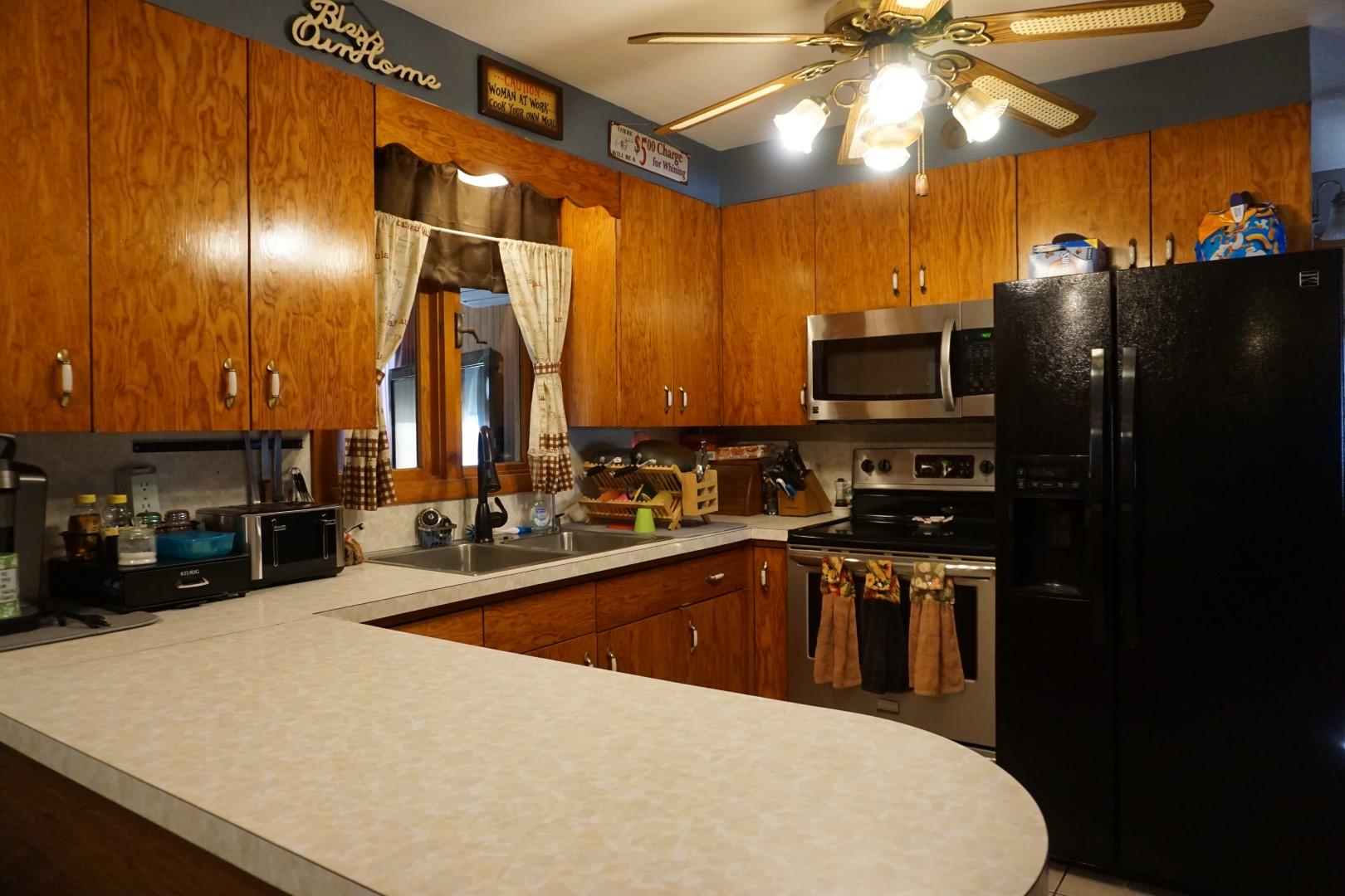 25 Oxford Road Peru, ME 04290 - Photo 6 of 58 Kitchen1