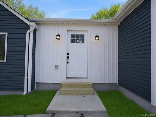 $349,995 | 13 Brook Trail West, Wurtsboro, NY 12790