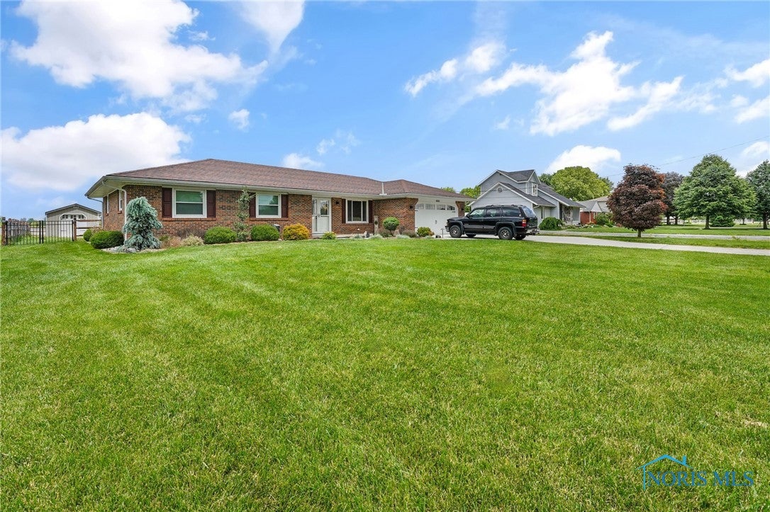 6305 Brown Road Oregon, OH 43616 - Photo 2 of 42 Gallery Image 2