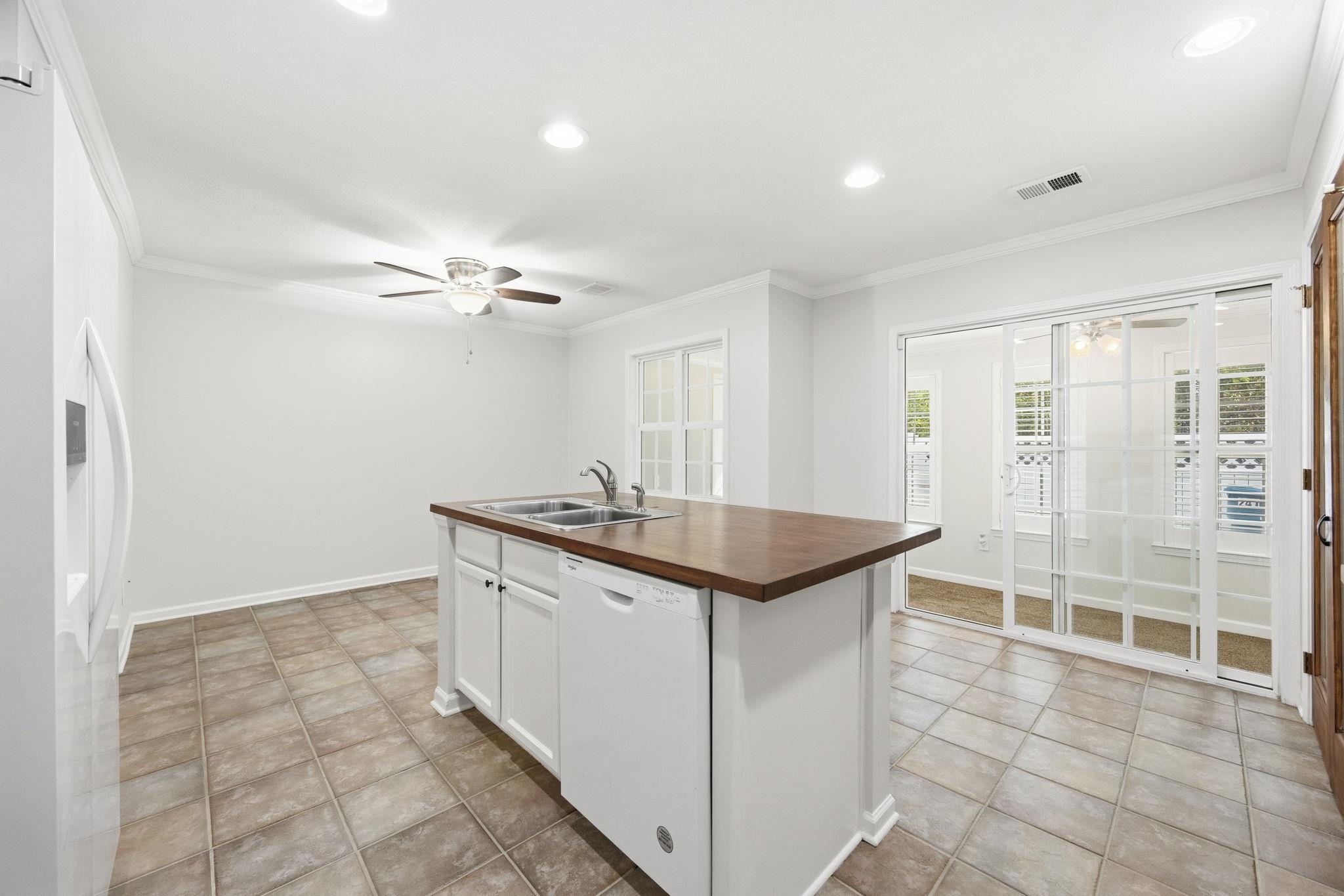 241 Seabert Road, Unit 241 Myrtle Beach, SC 29579 - Photo 18 of 43 Gallery Image 18