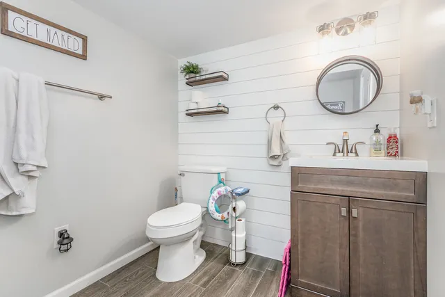 $299,900 | 30 Field Point Road, Montgomery, IL 60538