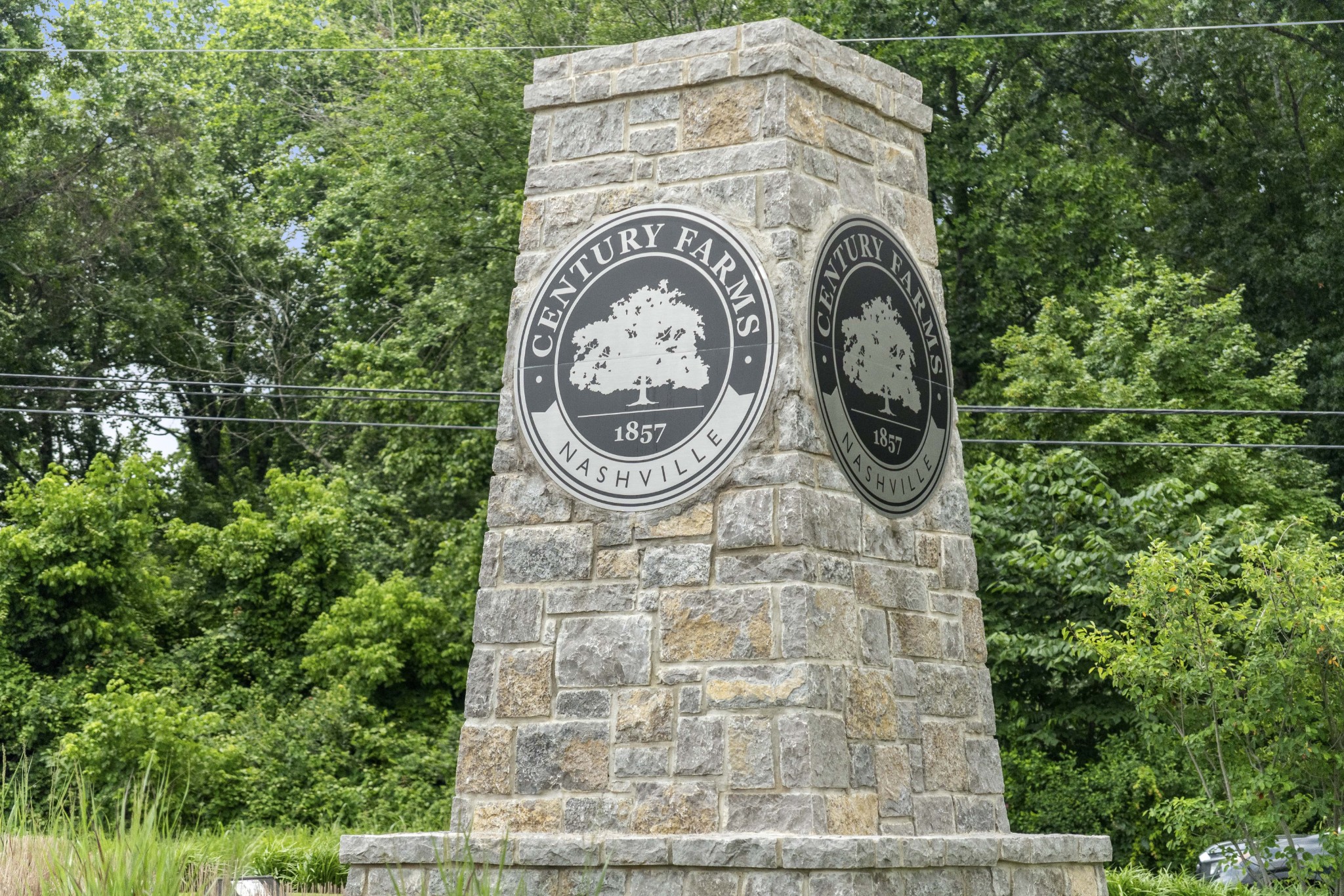 73 Tusculum Road Antioch, TN 37013 - Photo 10 of 11 a view of a house with a sink and a garden
