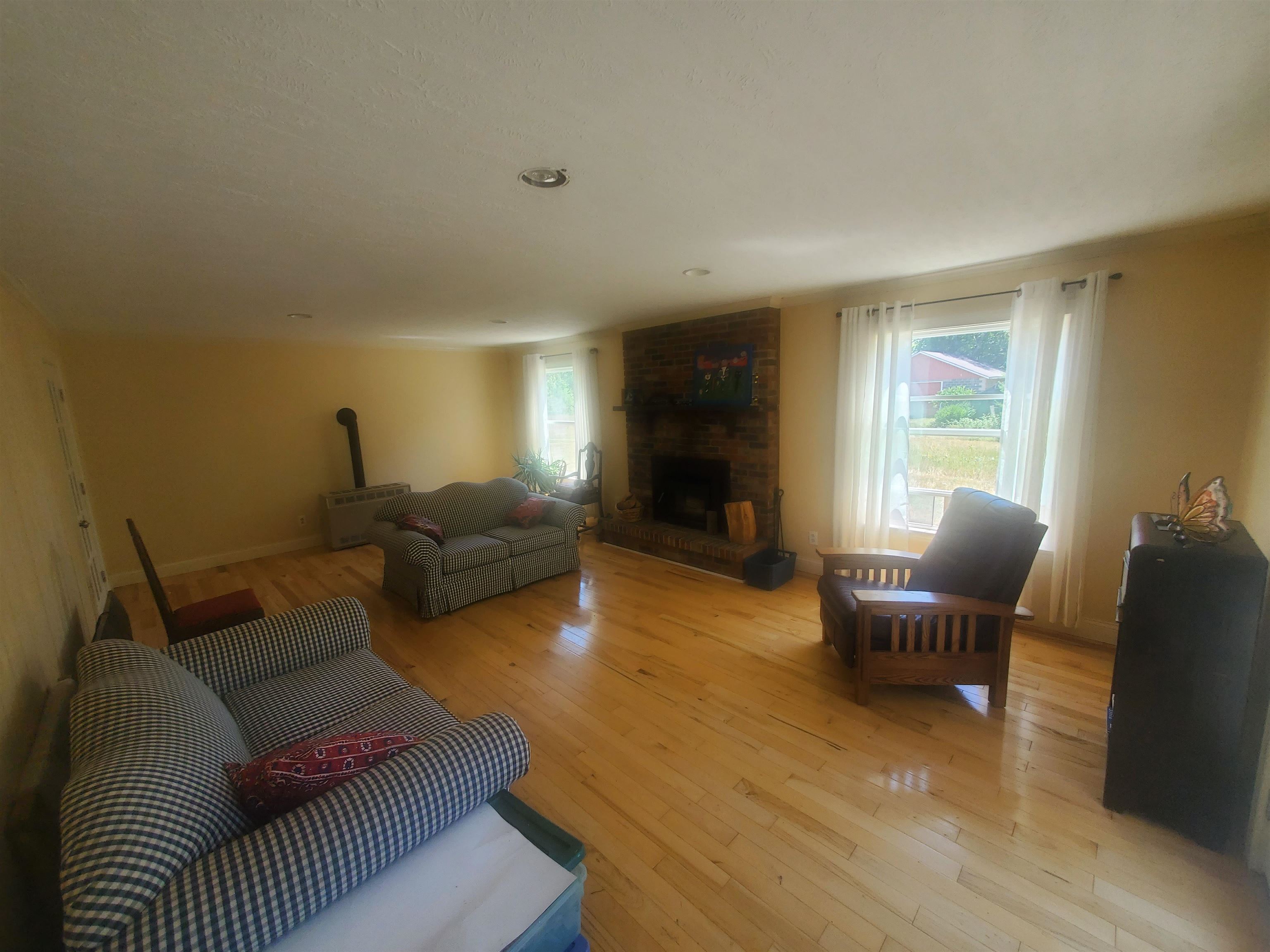 11921 Homestead Road Beulah, MI 49617 - Photo 19 of 57 1902757-18.JPG