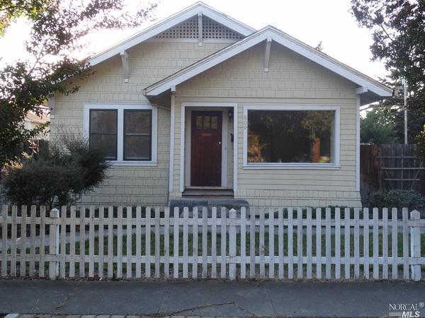 809 South Davis Street Santa Rosa, CA 95407 - Photo 1 of 1 Gallery Image 1