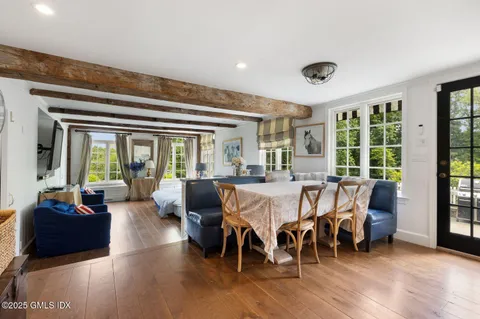 $4,350,000 | 331 Round Hill Road, Greenwich, CT 06831