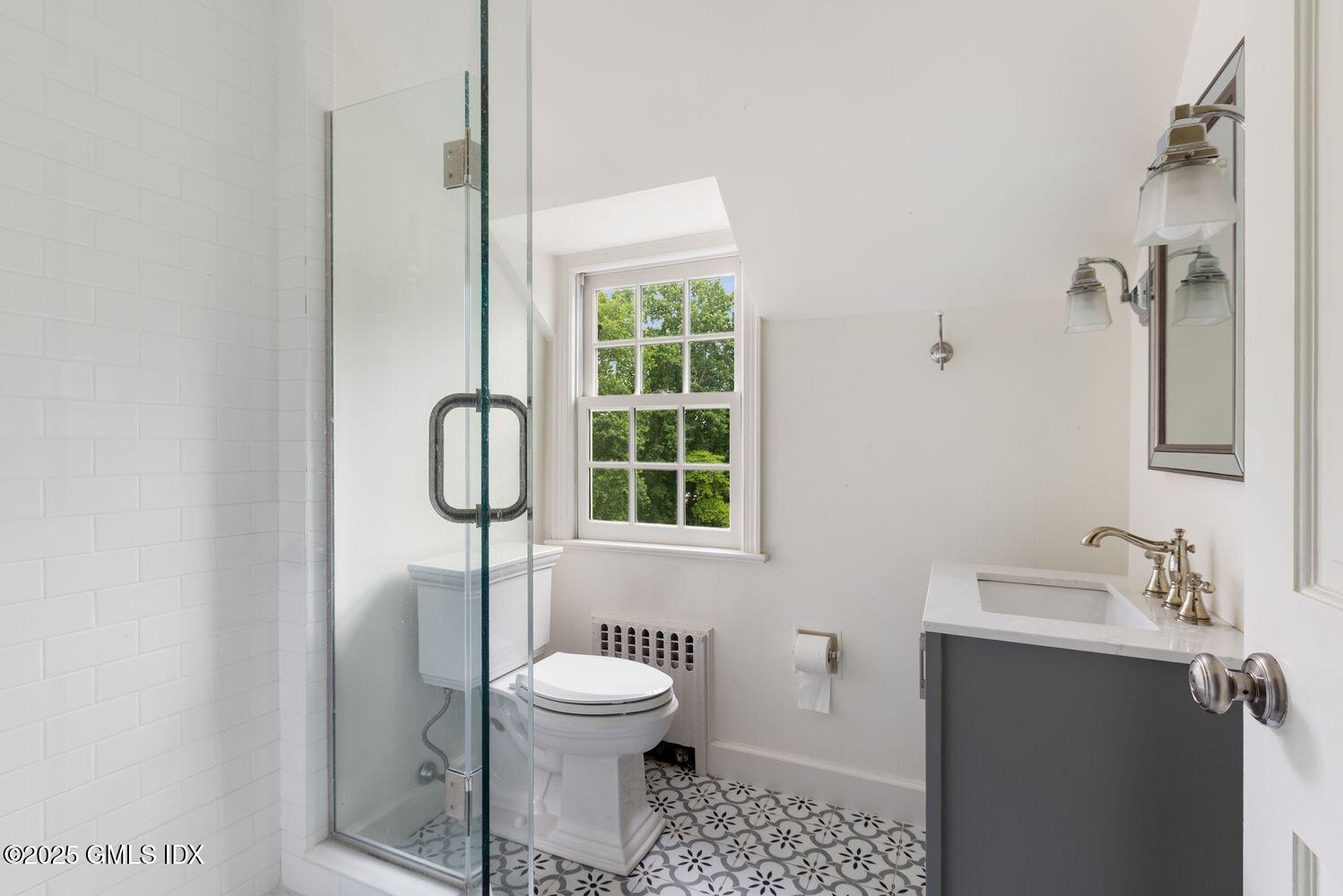 331 Round Hill Road Greenwich, CT 06831 - Photo 34 of 38 s36