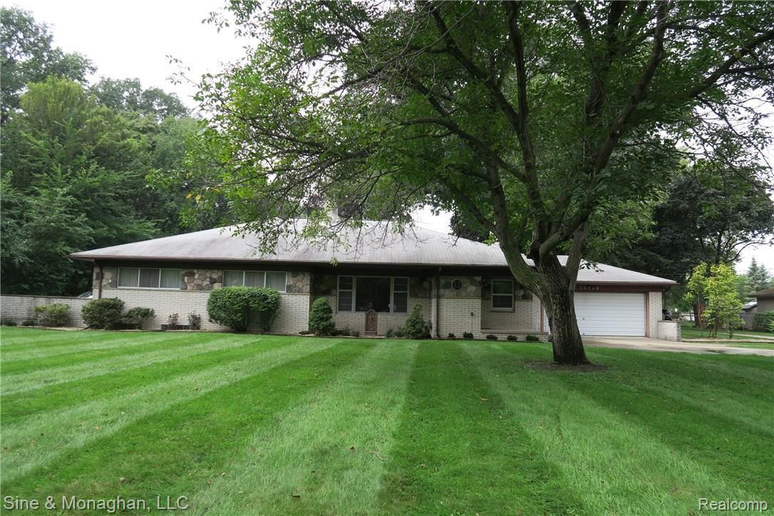 25571 Ryan Road Warren, MI 48091 - Photo 47 of 47 img_2211.jpg