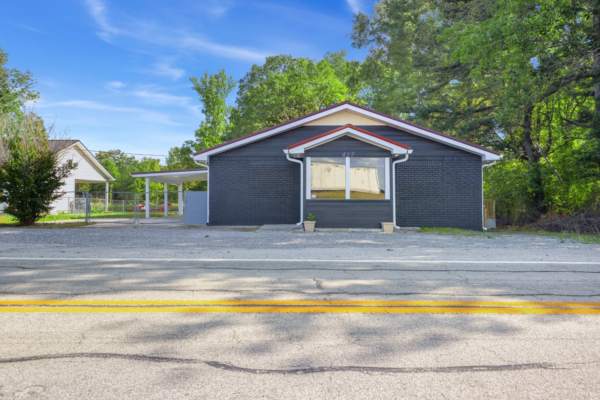 427 South Fair Street Morrison, TN 37357 - Photo 2 of 29 a view of a house with a swimming pool