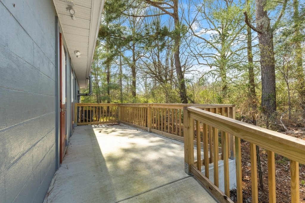 427 South Fair Street Morrison, TN 37357 - Photo 29 of 29 a view of a balcony with yard