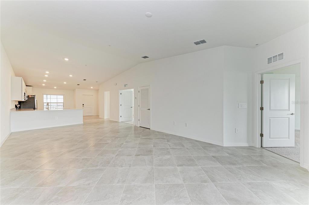 19015 Scallop Loop, Unit 7121 Lakewood Ranch, FL 34211 - Photo 15 of 48 a view of an empty room