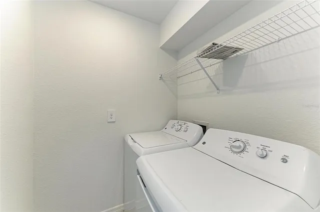 $3,300 | 19015 Scallop Loop, Unit 201, Lakewood Ranch, FL 34211