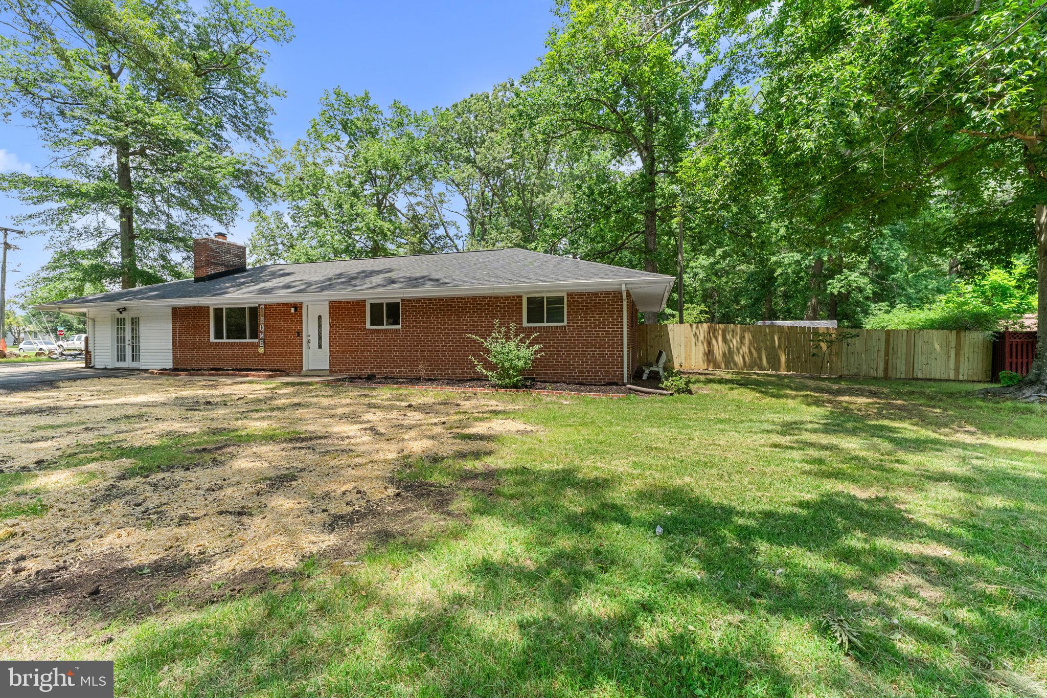 18301 Cabin Road Triangle, VA 22172 - Photo 1 of 46