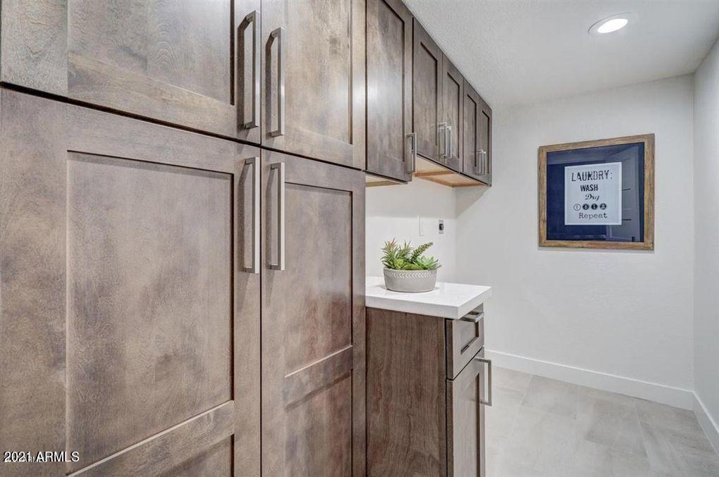 7331 East Valley View Road Scottsdale, AZ 85250 - Photo 14 of 33 Laundry Room