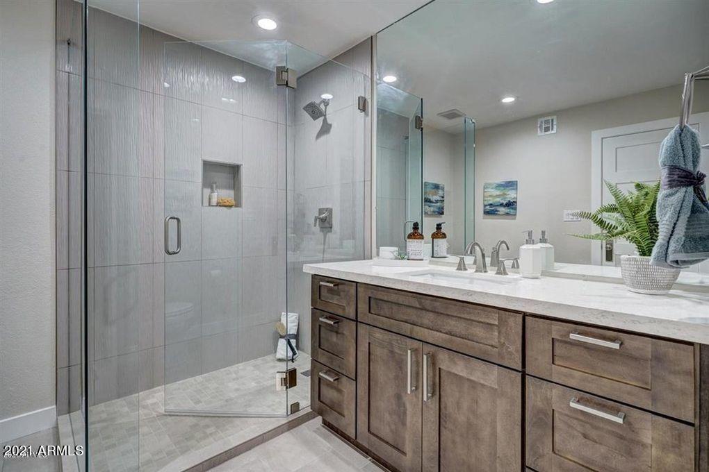 7331 East Valley View Road Scottsdale, AZ 85250 - Photo 25 of 33 Main Bath shower