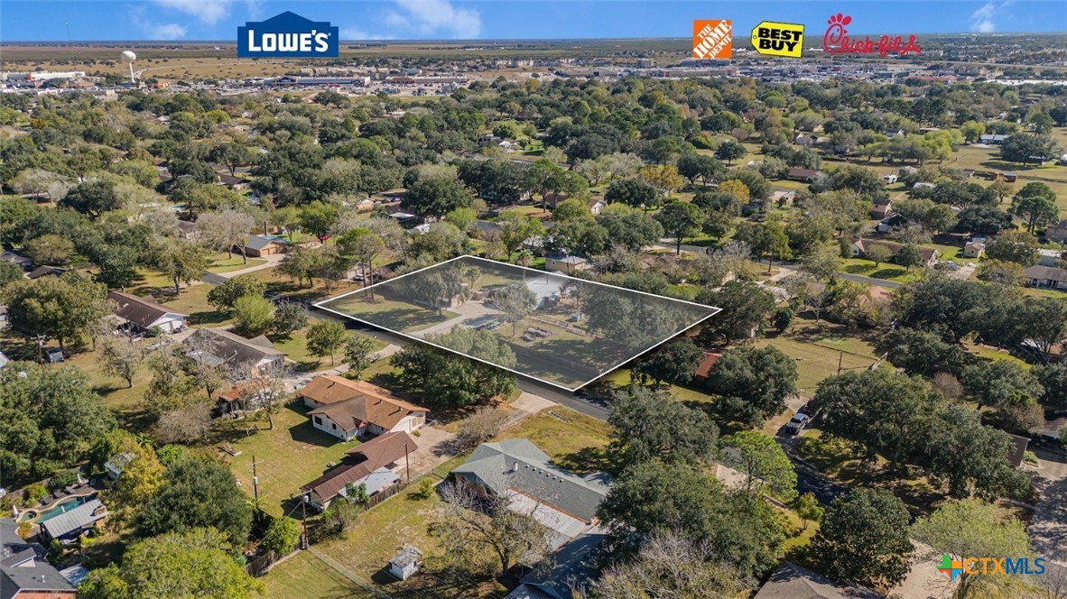 204 Brooks Road Victoria, TX 77904 - Photo 21 of 22 an aerial view of a house