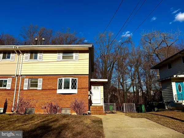 $2,800 | 819 Carrington Avenue, Capitol Heights, MD 20743