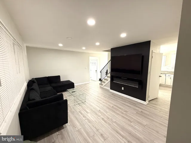 $2,800 | 819 Carrington Avenue, Capitol Heights, MD 20743