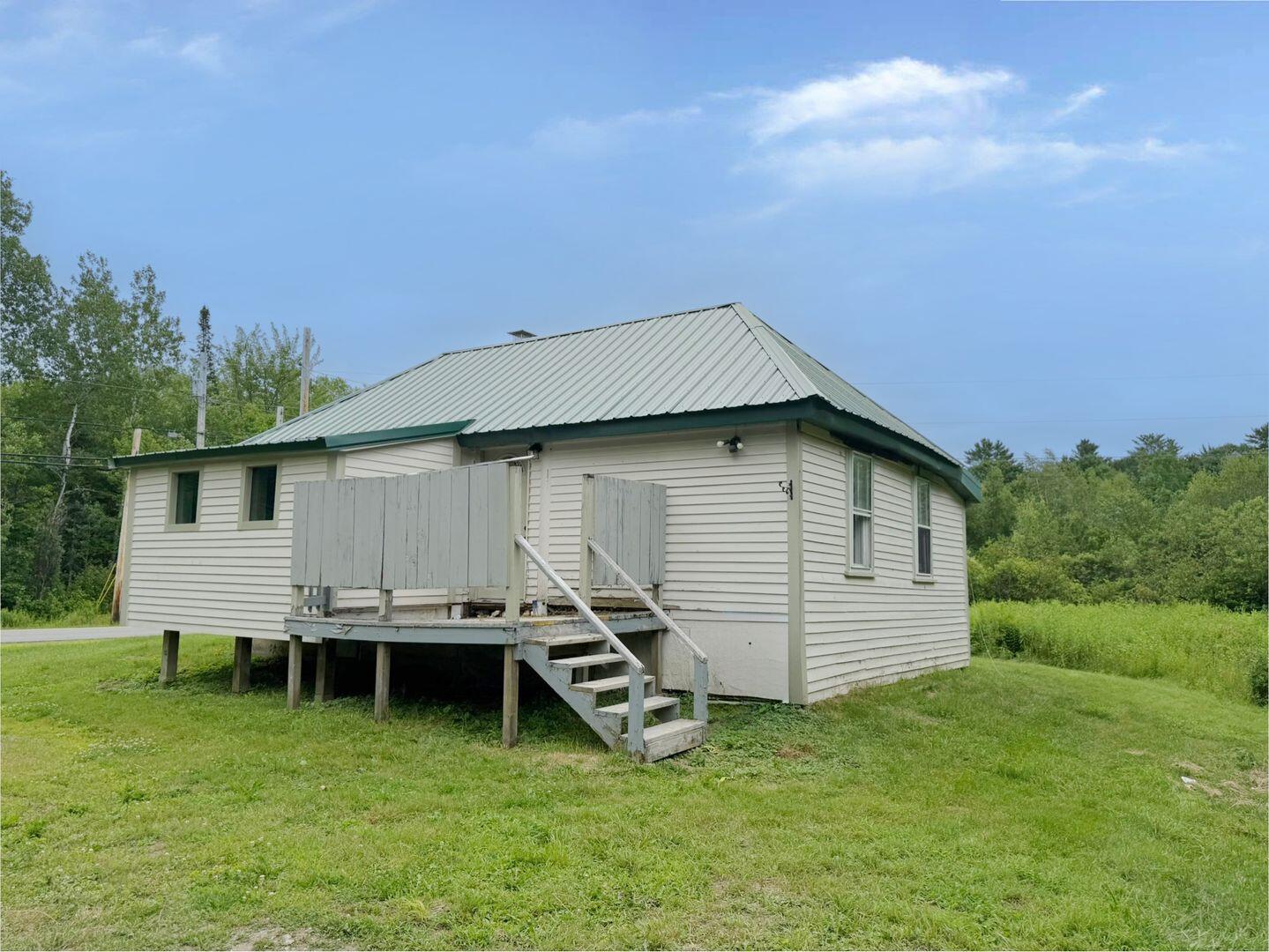 294 Kirkland Road Old Town, ME 04468 - Photo 3 of 23 4bce6149-b1fb-403d-a957-48c14da23a2c-thu