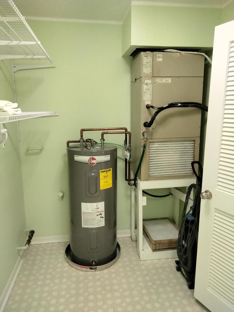 1019 Shagbark Road, Unit 1E New Lenox, IL 60451 - Photo 14 of 15 a view of water heater room