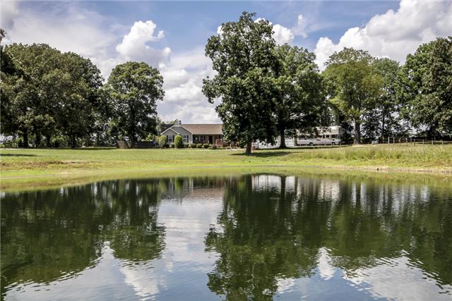 376 Blue Door Road Portland, TN 37148 - Photo 2 of 20 Gallery Image 2