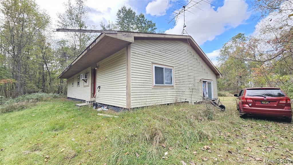 37 Risch Road North Webberville, MI 48892 - Photo 17 of 20