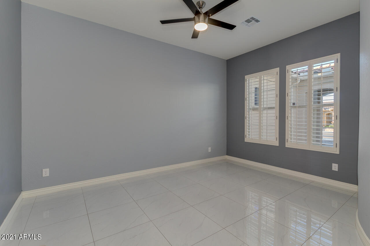 2237 East Saddlebrook Road Gilbert, AZ 85298 - Photo 24 of 49 Den or office