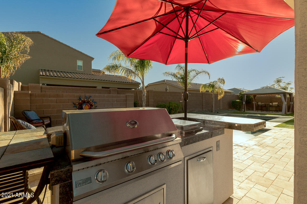 2237 East Saddlebrook Road Gilbert, AZ 85298 - Photo 38 of 49 Gas BBQ