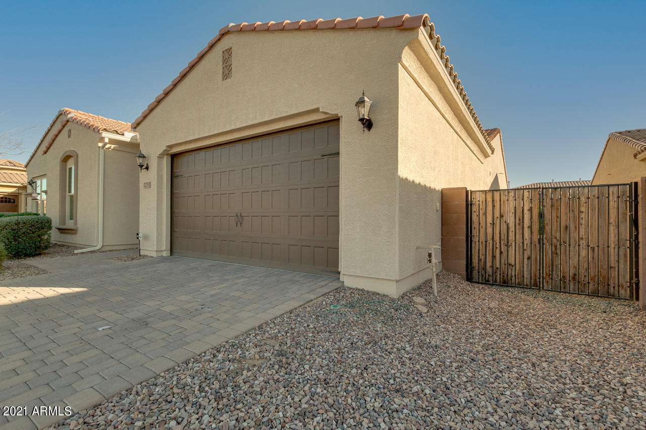 2237 East Saddlebrook Road Gilbert, AZ 85298 - Photo 43 of 49 RV Gate