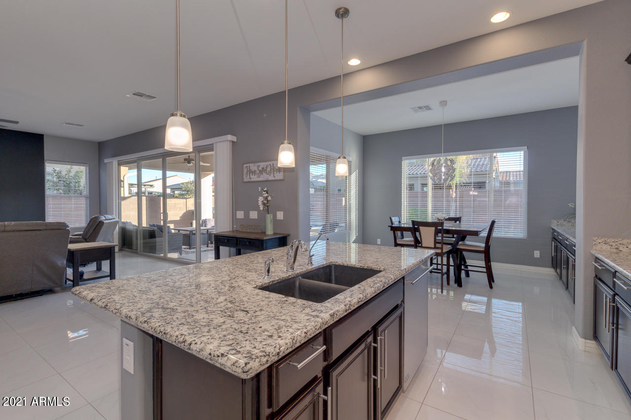2237 East Saddlebrook Road Gilbert, AZ 85298 - Photo 7 of 49 Granite island