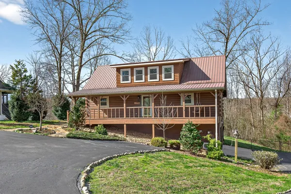 $819,000 | 142 Rayahs Way, Quebeck, TN 38579