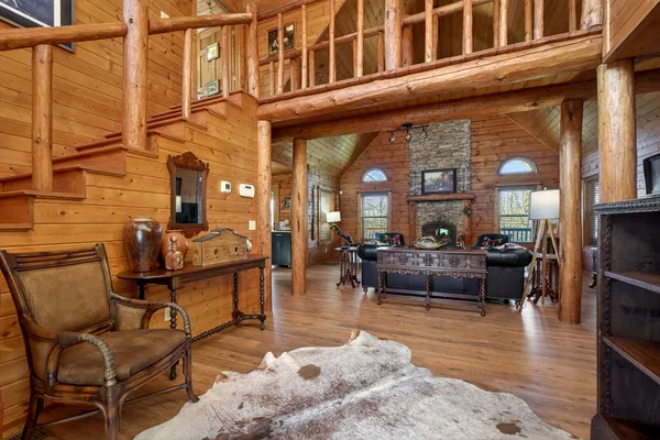 $819,000 | 142 Rayahs Way, Quebeck, TN 38579
