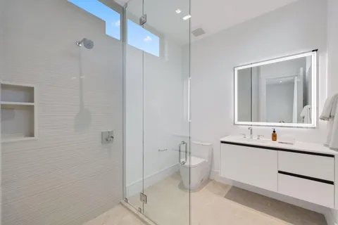 $5,150,000 | 340 Grove Place, Delray Beach, FL 33444