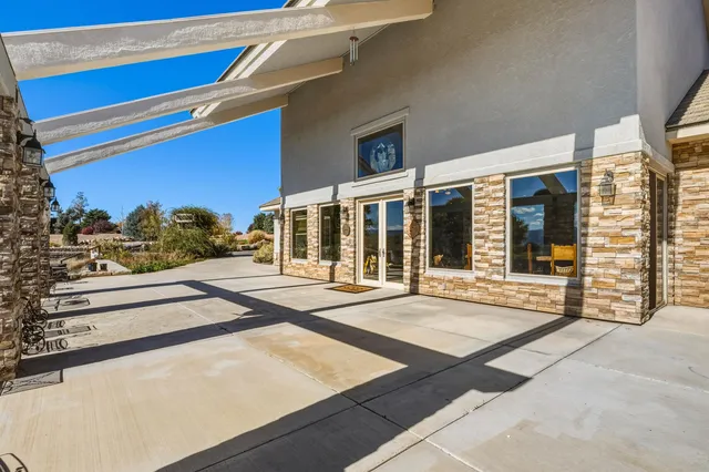 a view of a building with a outdoor space