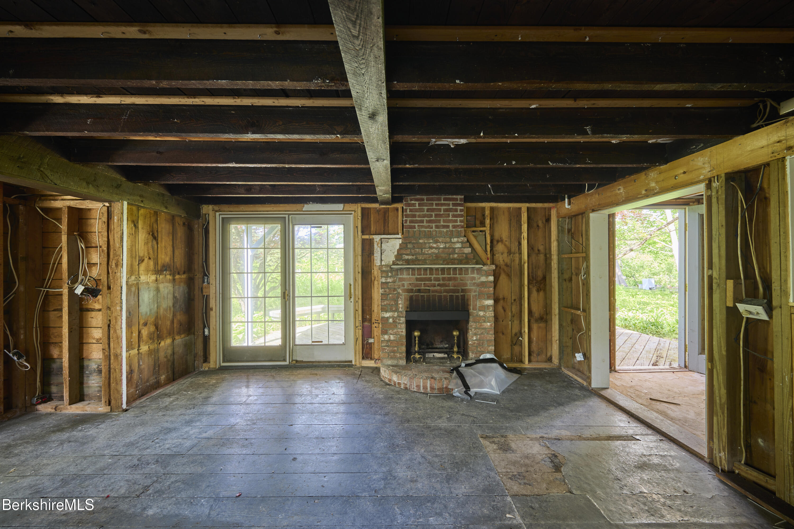 7 Church Street Stockbridge, MA 01262 - Photo 6 of 9 Living Room