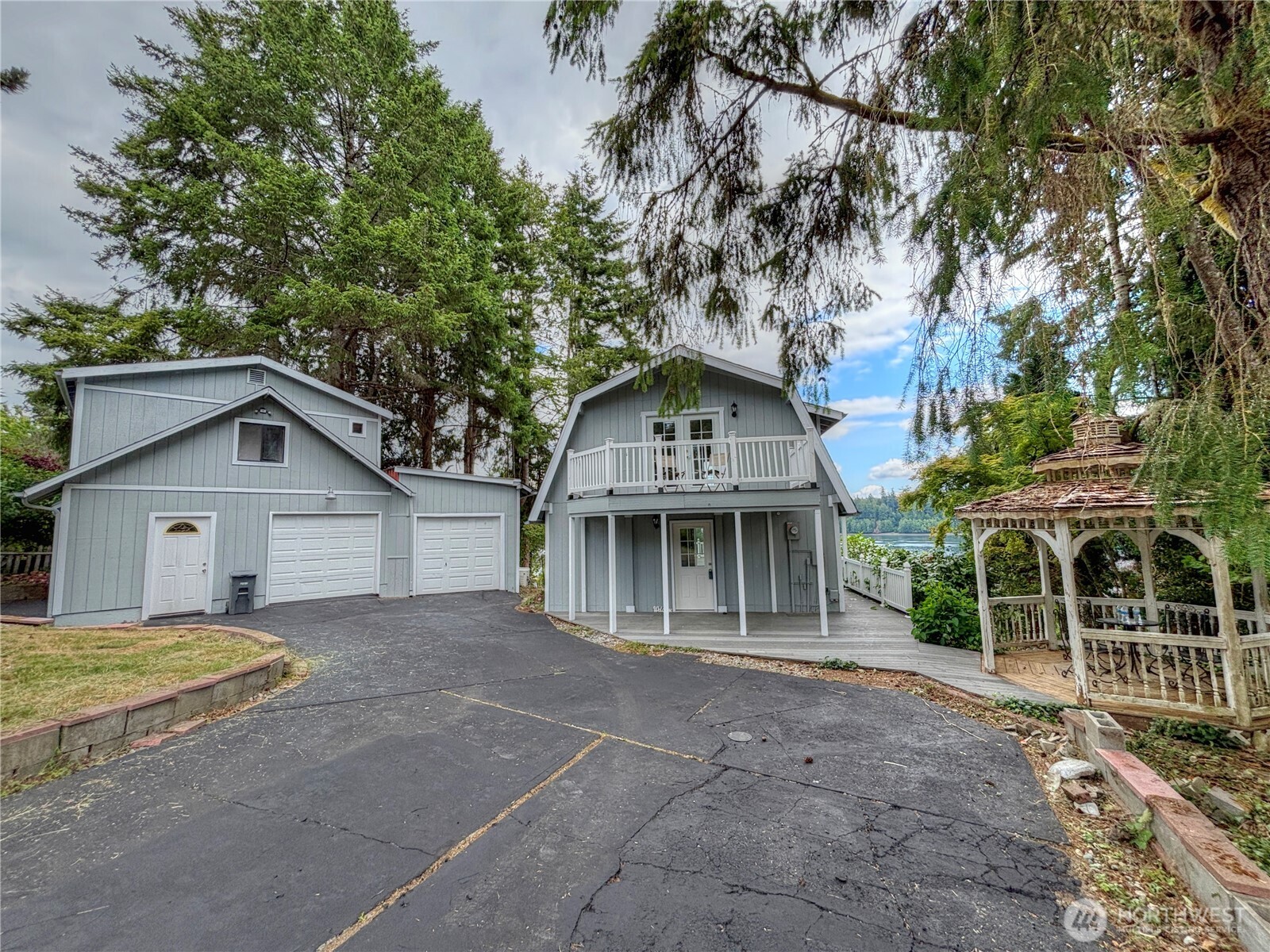 81 East Panorama Way Grapeview, WA 98546 - Photo 4 of 21 a view of house with a outdoor space