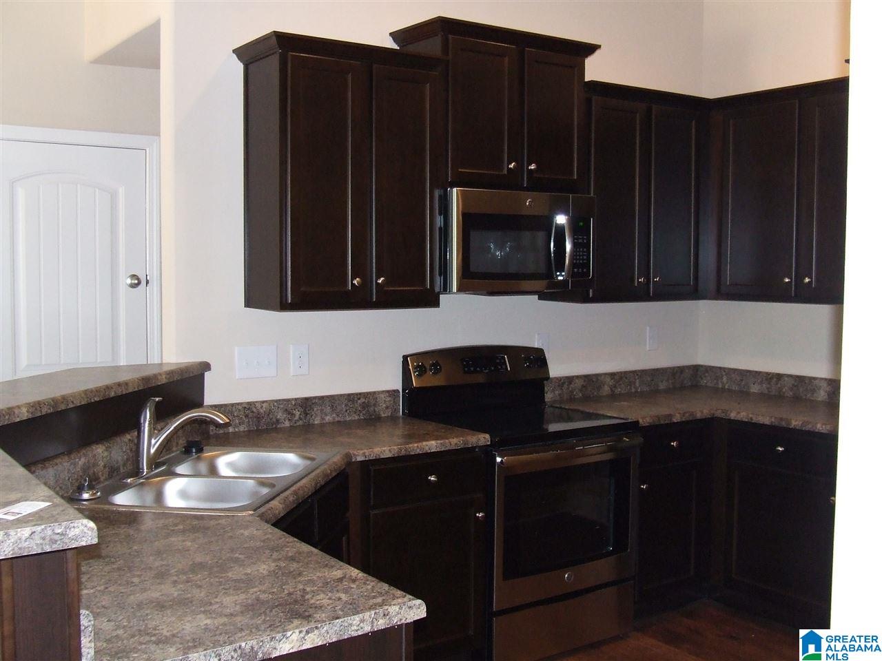 520 Green Meadows Trail Alabaster, AL 35114 - Photo 13 of 36
