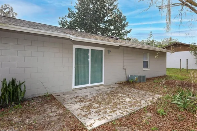 $252,900 | 411 West Gardenia Drive, Orange City, FL 32763
