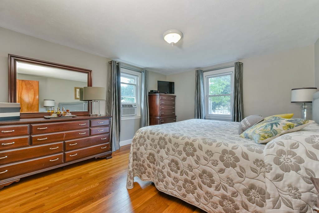 225 Lyman Road Milton, MA 02186 - Photo 9 of 15 Gallery Image 9