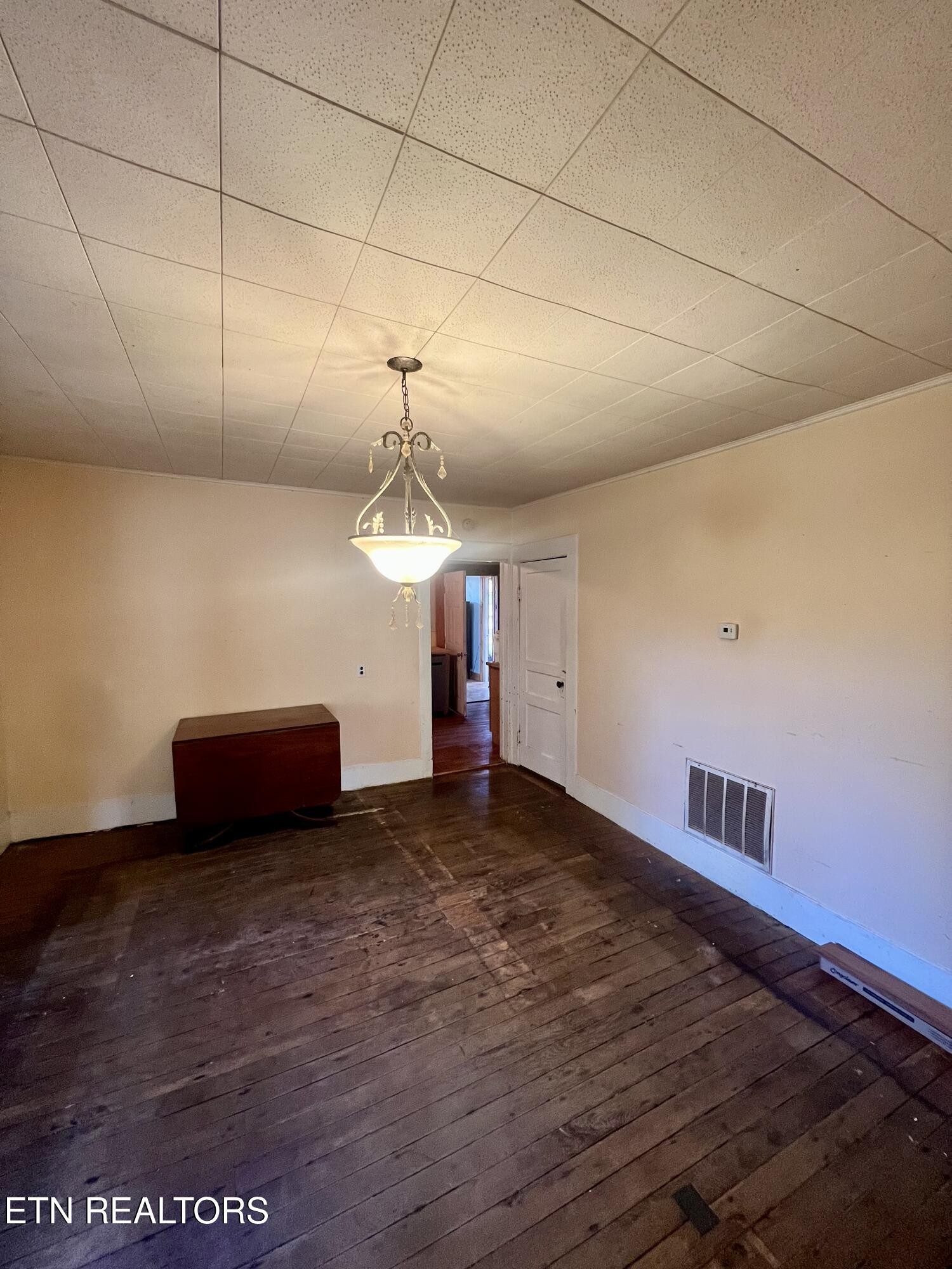 426 Rosedale Avenue Jamestown, TN 38556 - Photo 6 of 22 Gallery Image 6