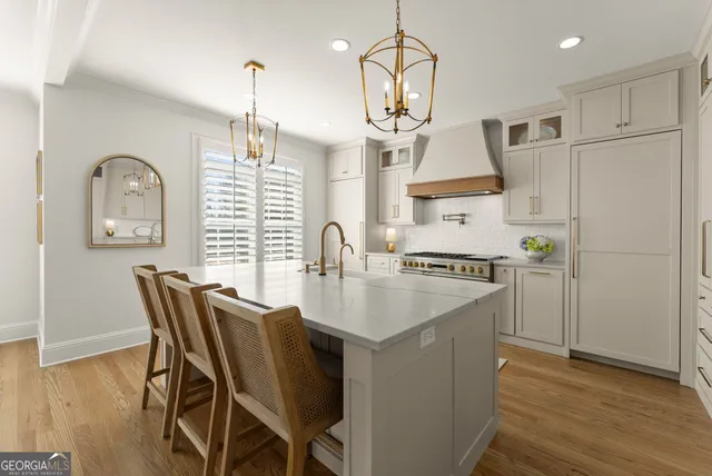 $975,000 | 4542 Montclair Circle, Gainesville, GA 30506